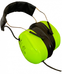 Neongelb-grüne Kopfhörer, freigestellt